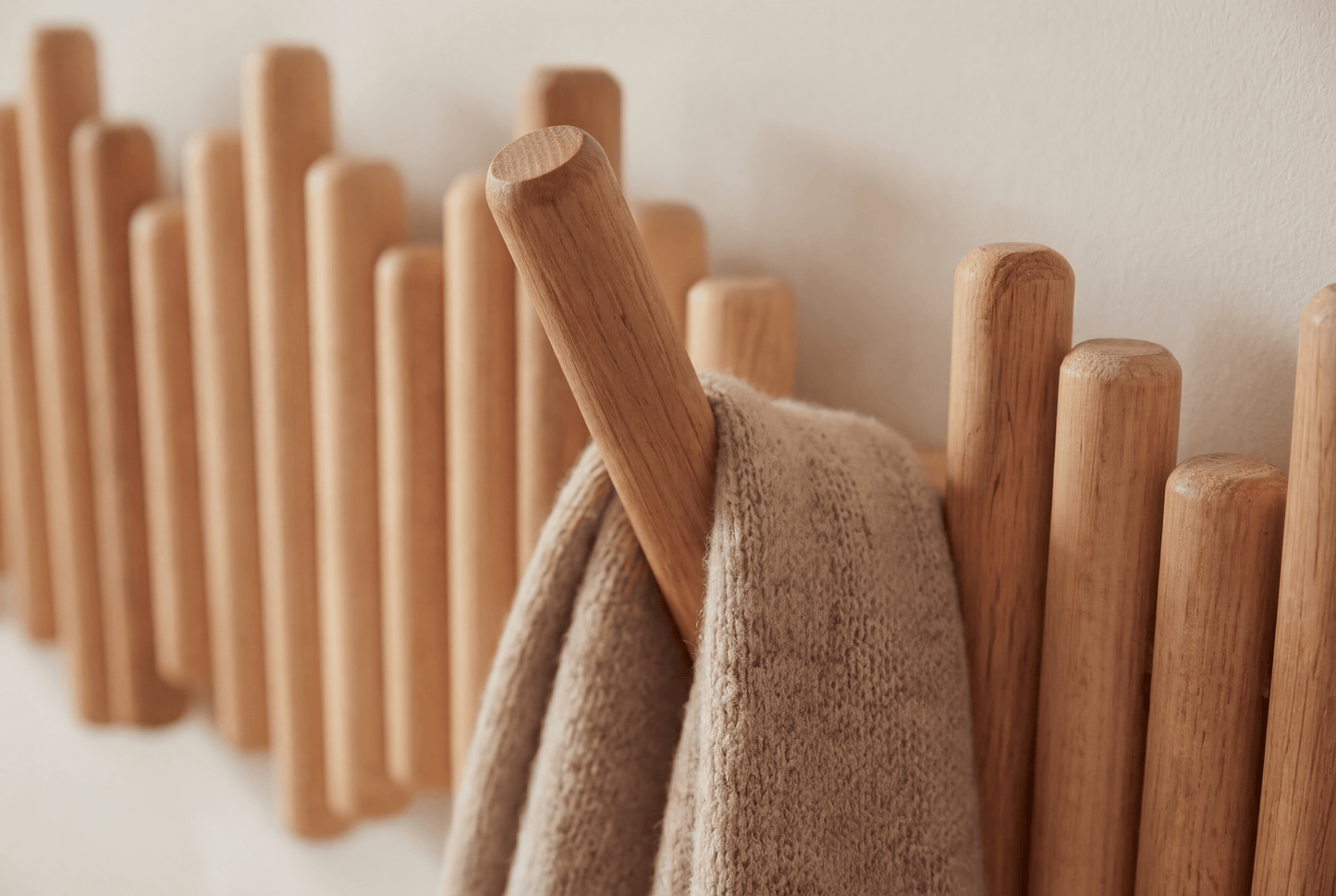 Peme Ahşap Askılık